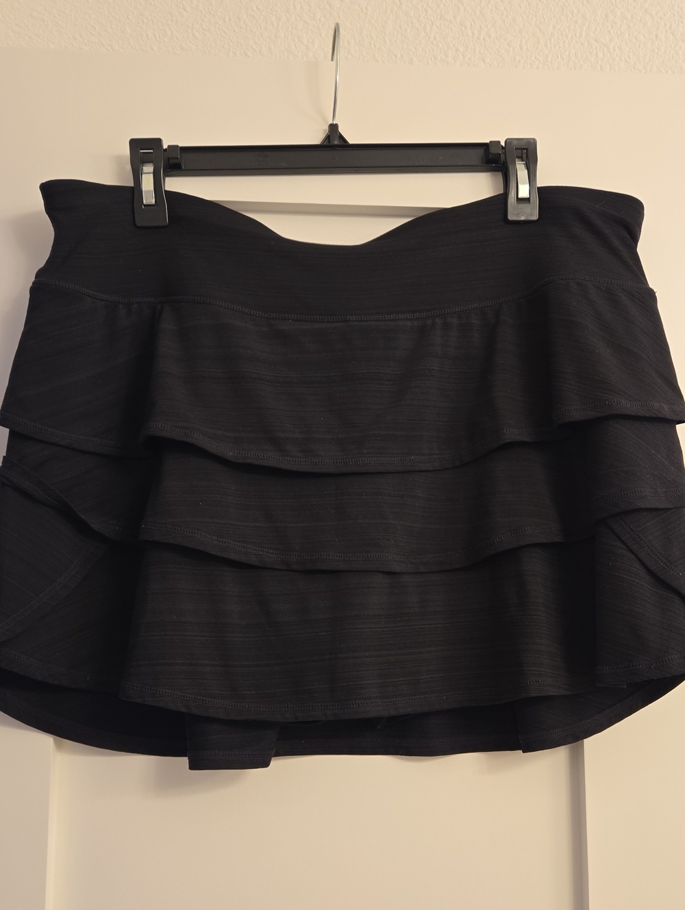 Ideology Ruffle Skirt XL